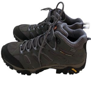 MERRELL MOAB MID WATERPROOF BOOTS SHOES 8